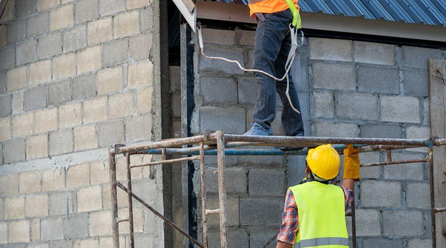 Expert Emergency Roof Repairs services in Indian Valley, ID